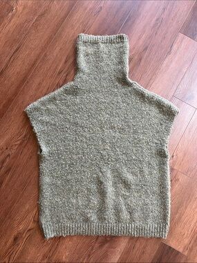 Fashion Sleeveless Cowl Neck Sweater Vest